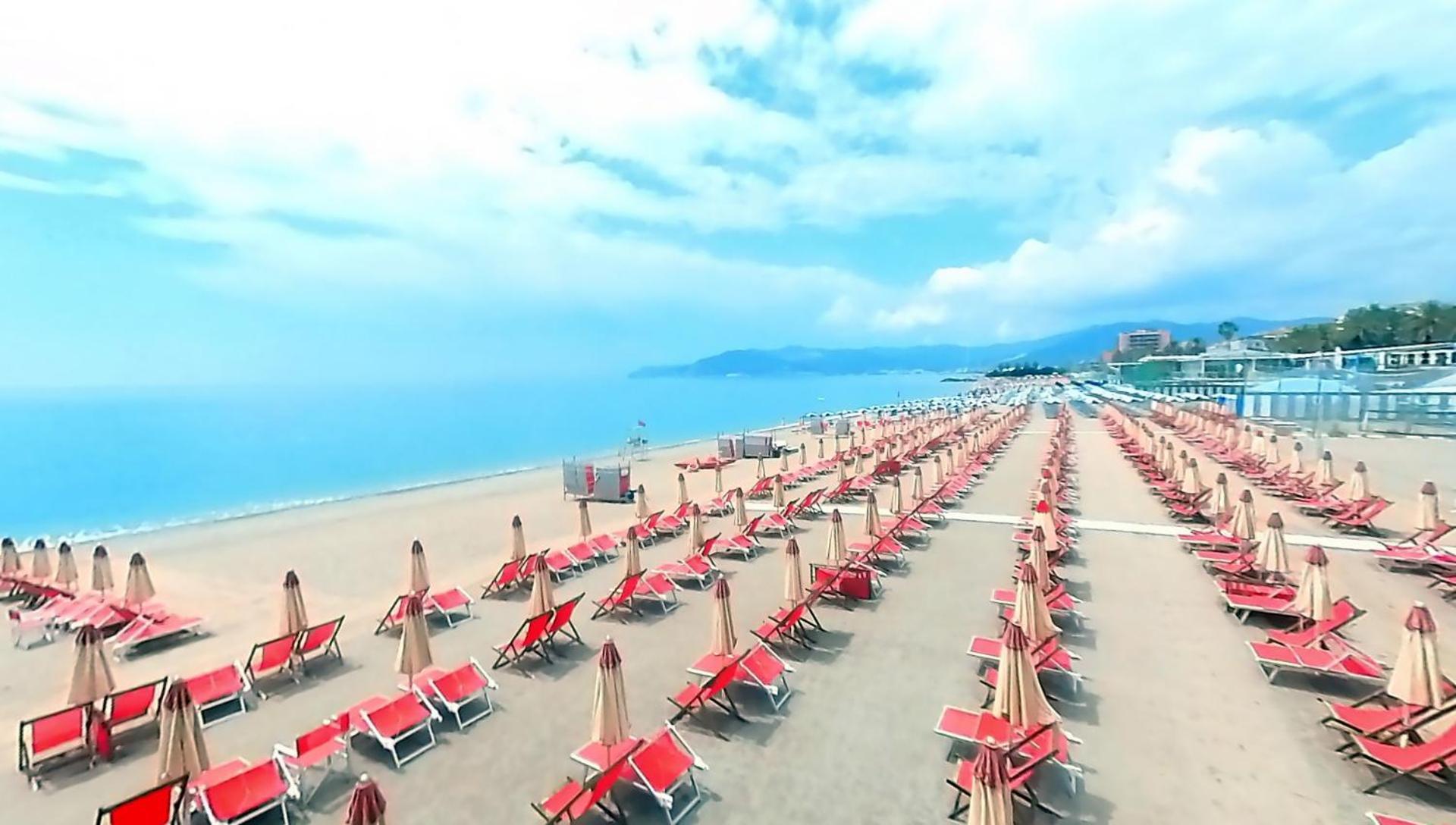Apartamento Modern & Bright Flat - 2 Min From The Sea Savona Exterior foto